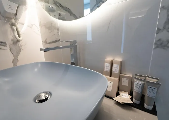 לינה וארוחת בוקר Paderagi