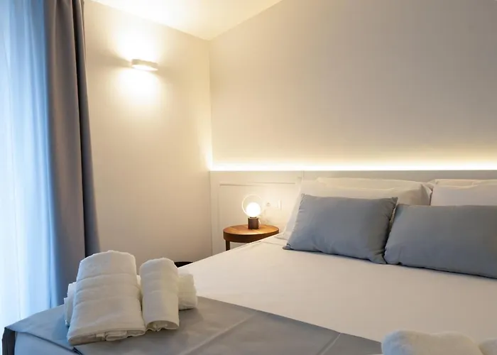 לינה וארוחת בוקר Paderagi סנטה דומניקה