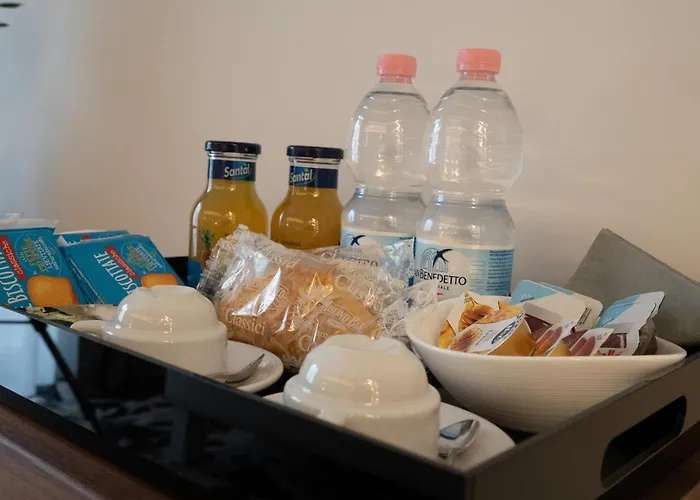 לינה וארוחת בוקר Paderagi 4*